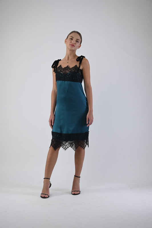 Blue Silk Dress - - - DrevelmaN