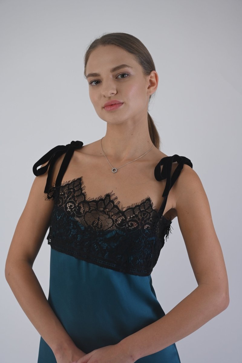 Blue Silk Dress - - - DrevelmaN