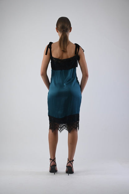 Blue Silk Dress - - - DrevelmaN