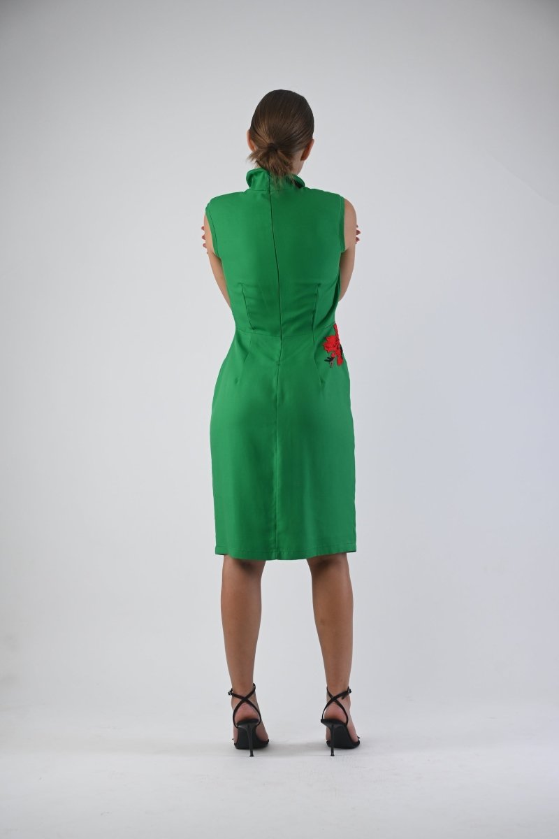 Grass Dress with handcrafted flowers - - - DrevelmaN